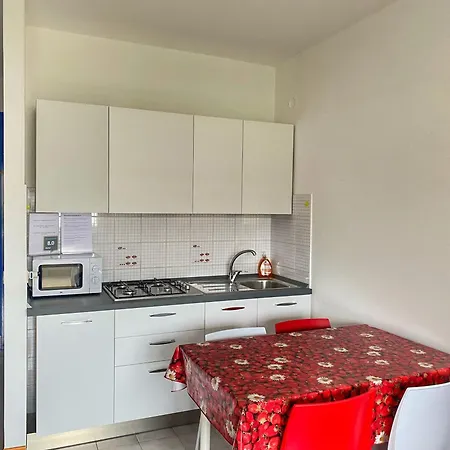 Apartment Grazioso N 76 A 100mt Dal Mare Bibione