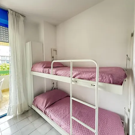 Grazioso N 76 A 100mt Dal Mare Apartment *