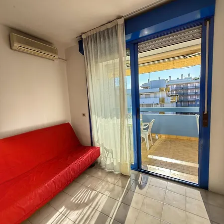 Apartment Grazioso N 76 A 100mt Dal Mare